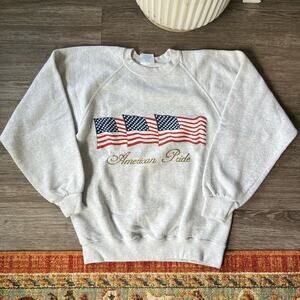 Vintage Santee USA 'American Pride' American Flag Gray Sweatshirt (Sz M)